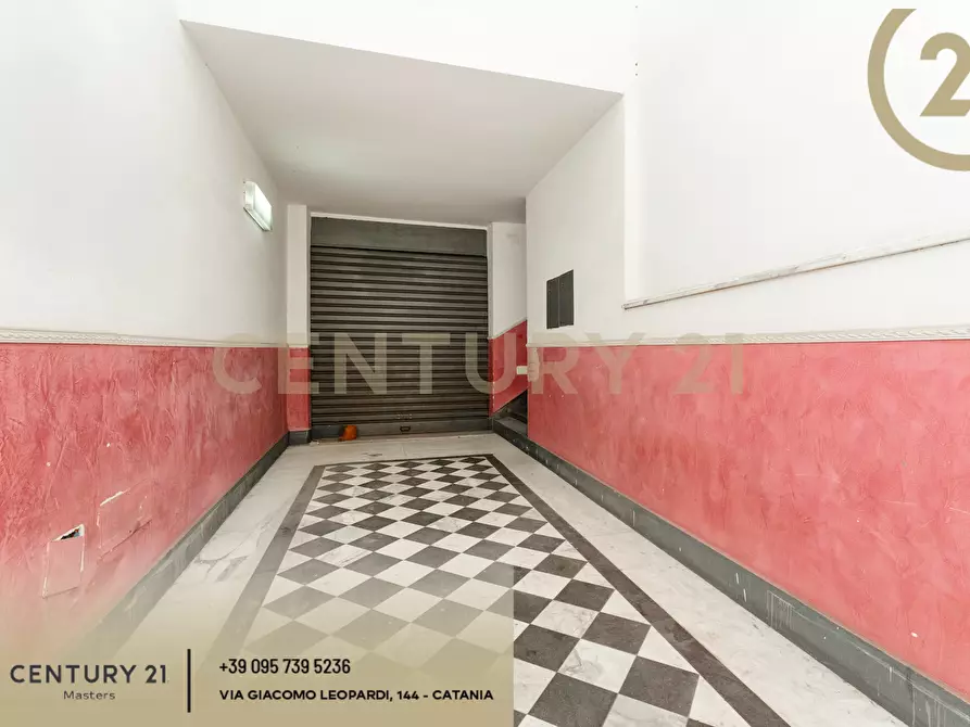 Immagine 5 di Casa indipendente in vendita  in Via Zaccà Rosolia 11 a Catania