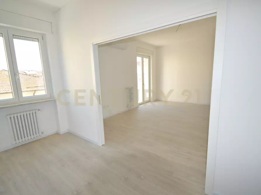 Immagine 15 di Pentalocale in vendita  in Viale Giulio Cesare 3 a Grosseto