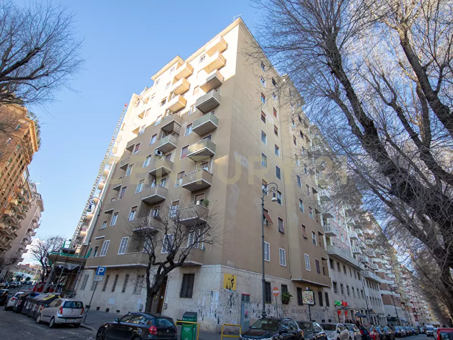 Immagine 54 di Quadrilocale in vendita  in Viale Ippocrate 116 a Roma