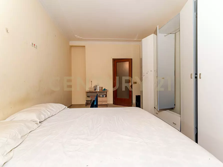 Immagine 24 di Pentalocale in vendita  in Viale Andrea Doria 13 a Catania