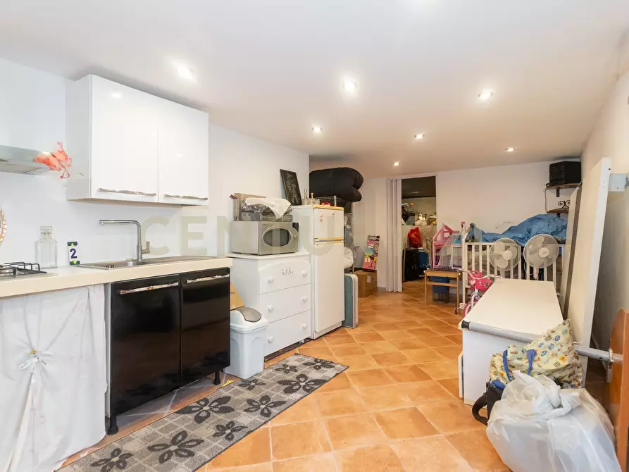 Immagine 9 di Villa in vendita  in Via della Regione 70 a Pedara