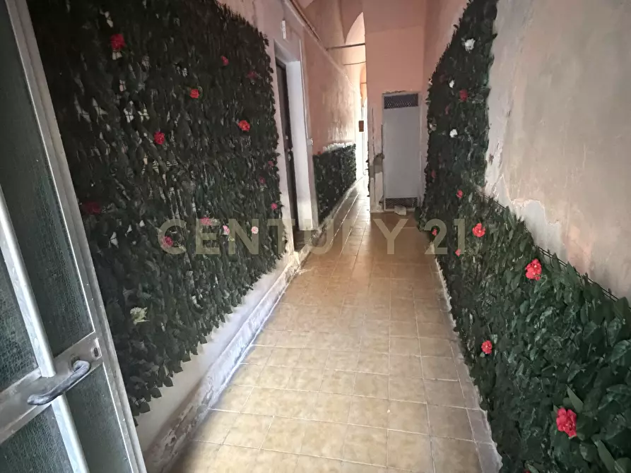 Immagine 8 di Appartamento in vendita  in Via Celeste 118 a Catania