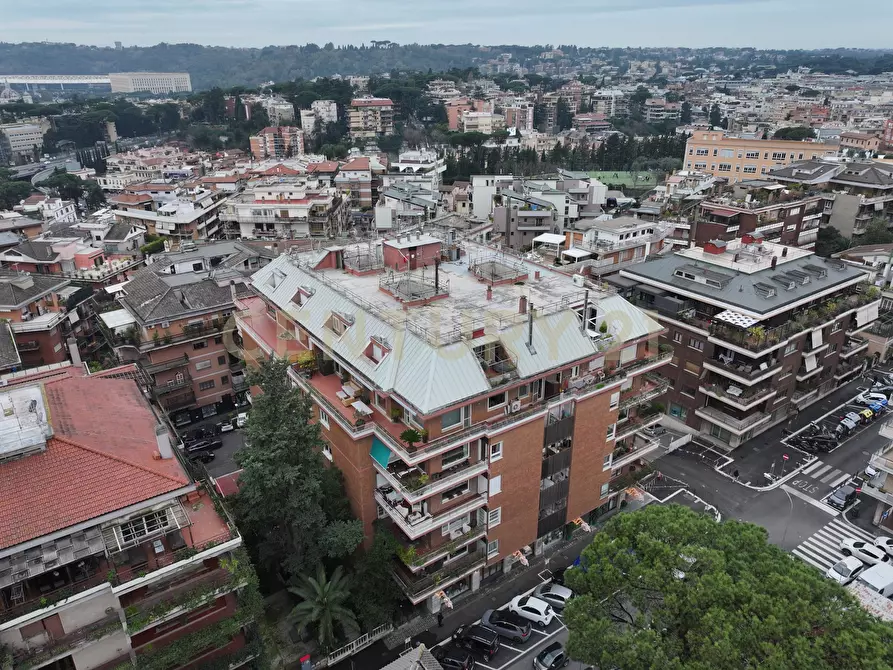 Immagine 47 di Trilocale in vendita  in Via Bevagna 56 a Roma