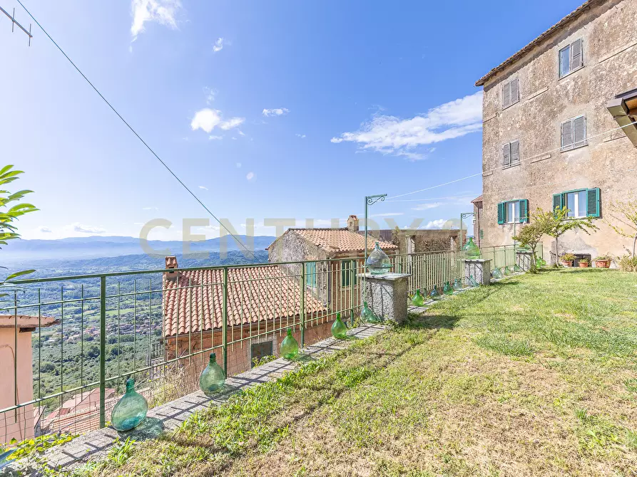 Immagine 40 di Villa in vendita  in Via Vittorio Emanuele 22 a Serrone