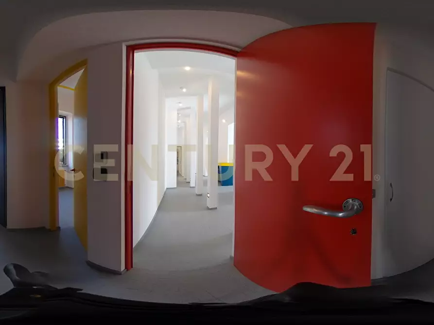 Immagine 53 di Attico in vendita  in Via Antonio Mordini 14 a Roma