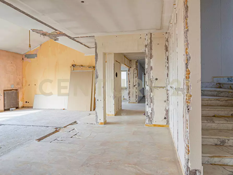 Immagine 17 di Attico in vendita  in Via dell'Olmata 30 a Roma