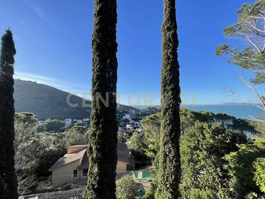Immagine 44 di Porzione di casa in vendita  in Via Costa degli Ulivi a Monte Argentario