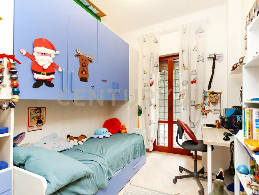 Immagine 15 di Trilocale in vendita  in Via Montasola 34 a Roma