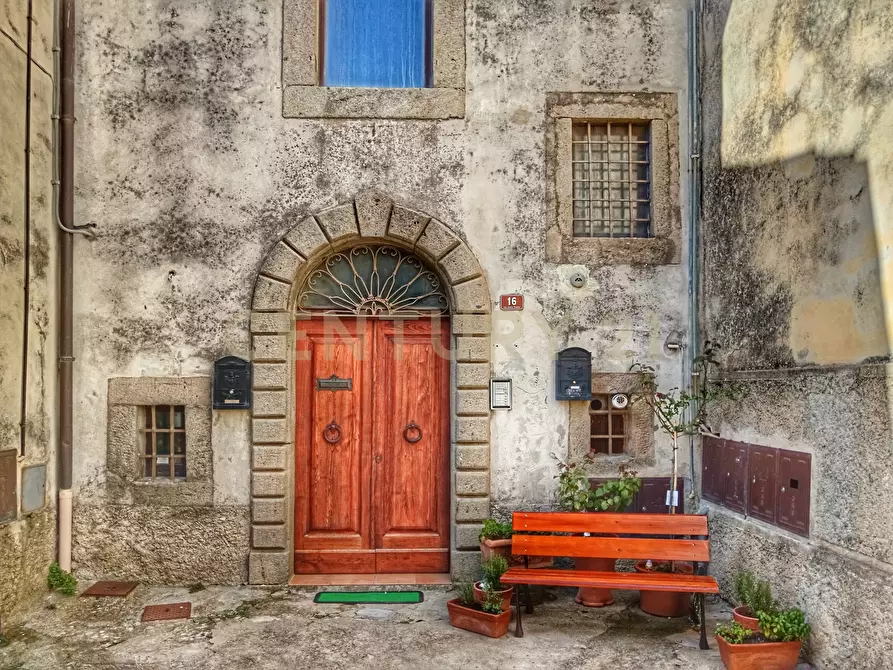 Immagine 16 di Bilocale in vendita  in Via della Penna 16 a Castel Del Piano