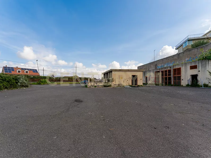 Immagine 6 di Palazzo in vendita  in SP13 53 a Motta Sant'anastasia