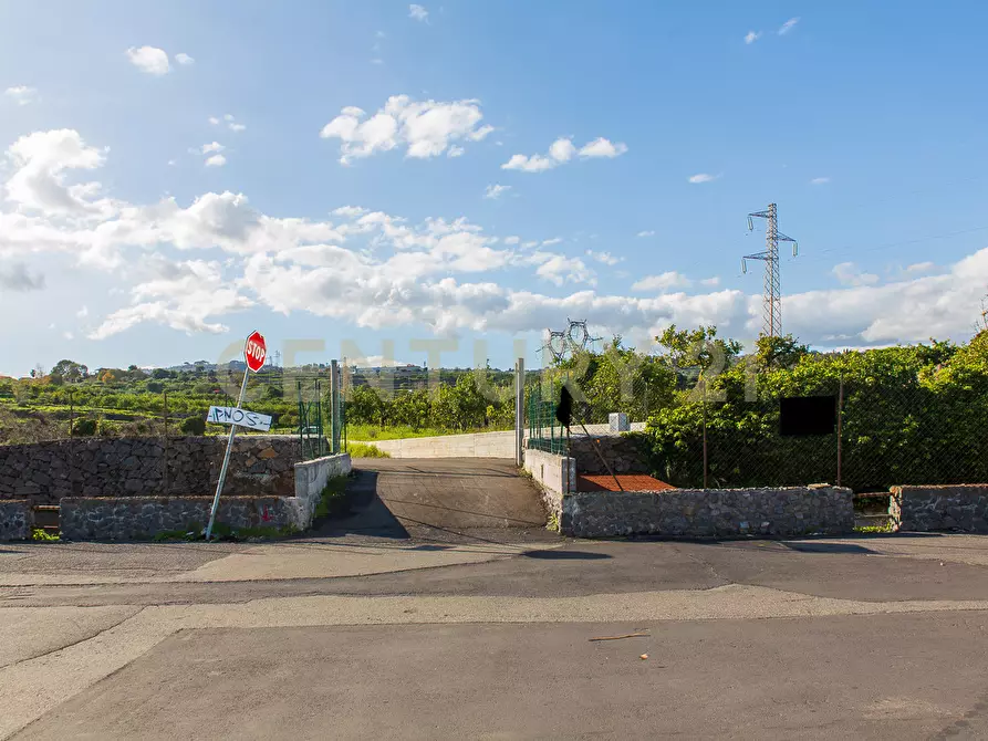 Immagine 32 di Terreno agricolo in vendita  in Via San Piero Patti 108 a Acireale
