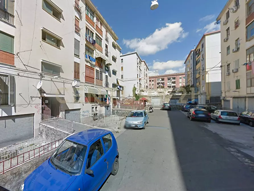 Immagine 32 di Quadrilocale in vendita  in Via dell'Adamello 17 a Catania