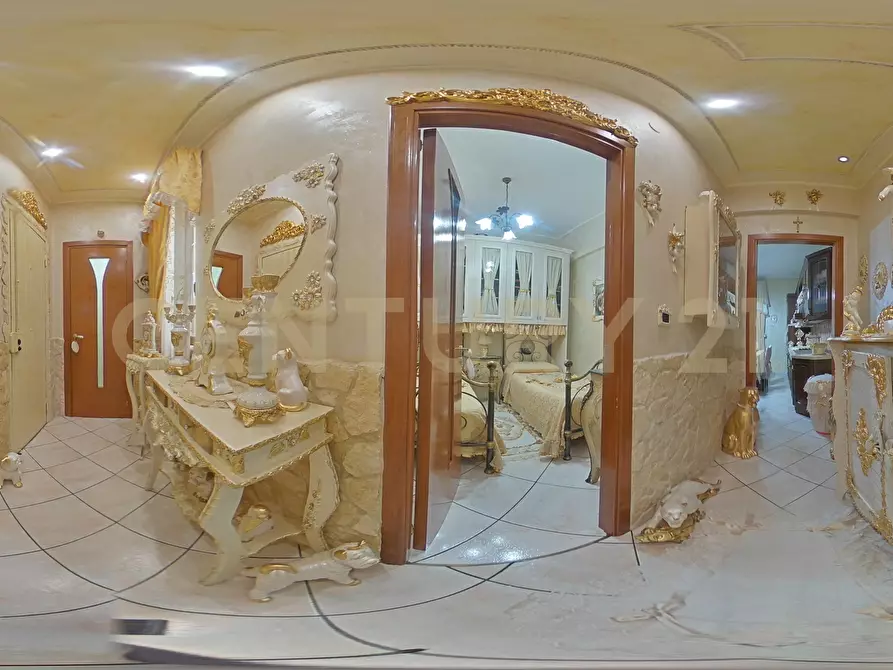 Immagine 43 di Appartamento in vendita  in Via Aurora 5 a Catania