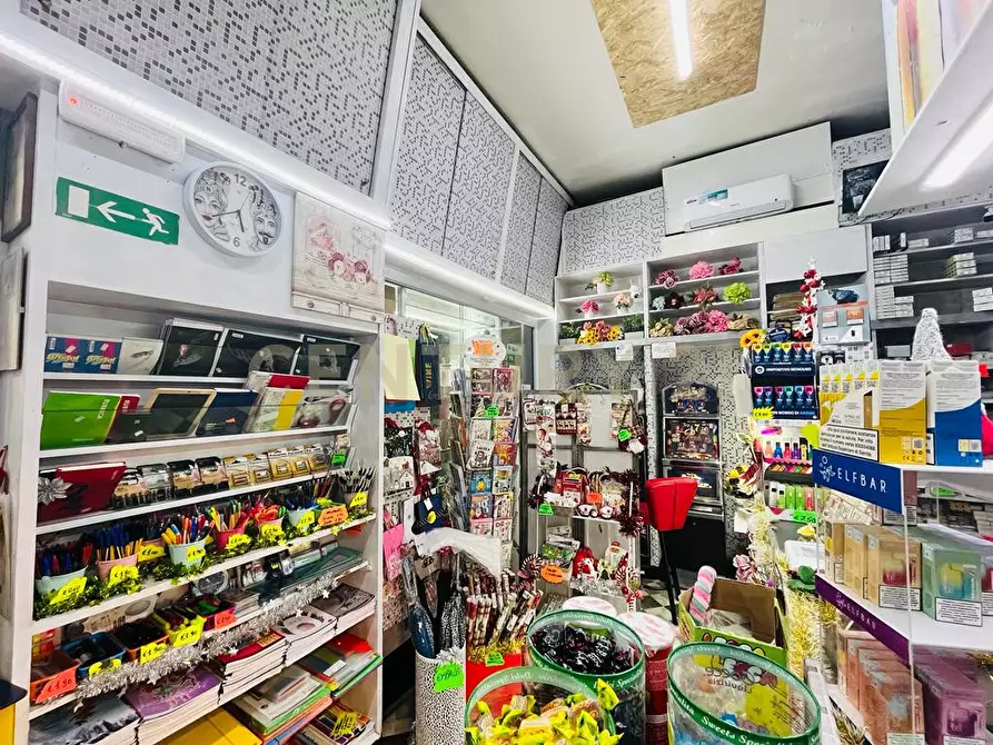 Immagine 9 di Tabaccheria in vendita  in via liri 7/9 a Grosseto