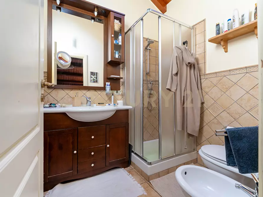 Immagine 26 di Appartamento in vendita  in Via Stazione 12a a Aci Castello