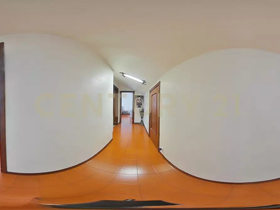 Immagine 57 di Attico in vendita  in Via Maugeri 76 a Valverde