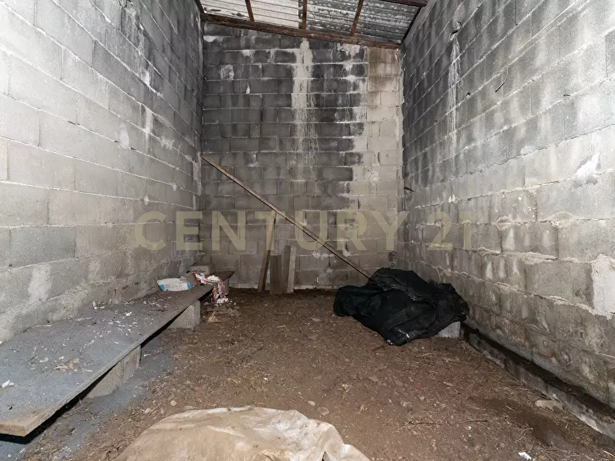 Immagine 39 di Casa indipendente in vendita  in Via Brigadiere Salvatore di Stefano 8 a Catania