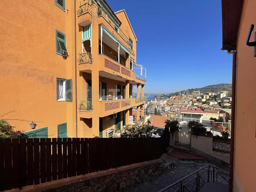Immagine 22 di Trilocale in vendita  in Via Panoramica 52 a Monte Argentario