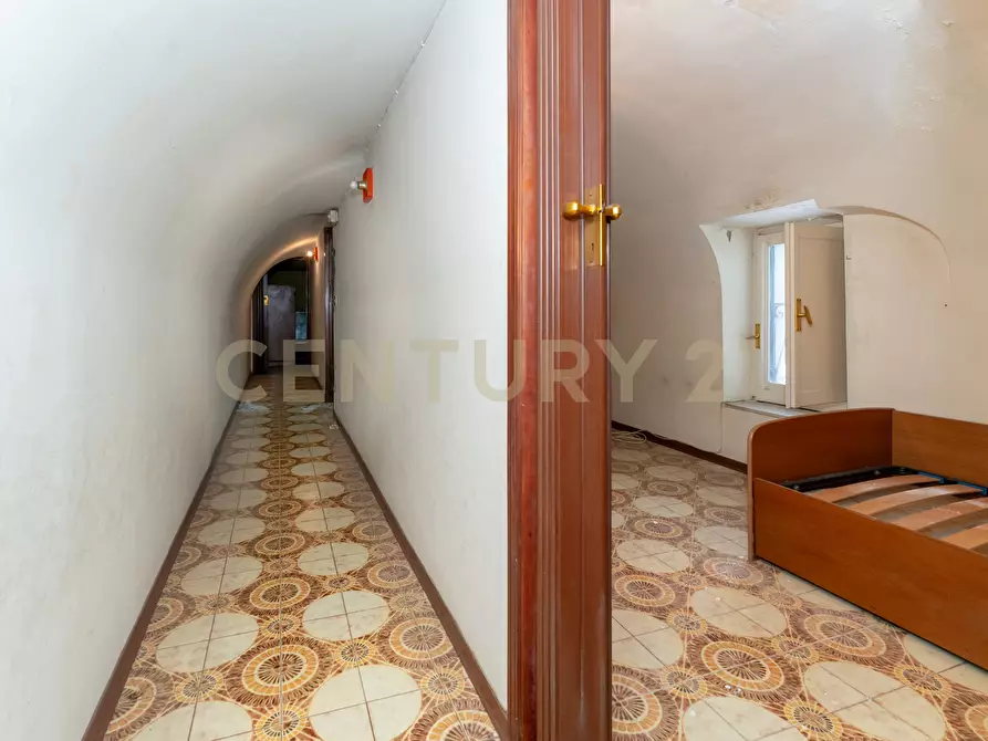 Immagine 50 di Appartamento in vendita  in Via Aloi 11 a Catania
