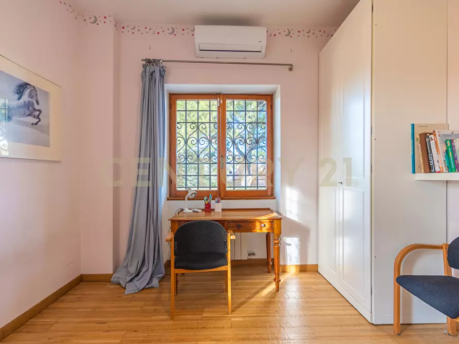 Immagine 38 di Casa bifamiliare in vendita  in Via Paolo Monelli 11 a Roma