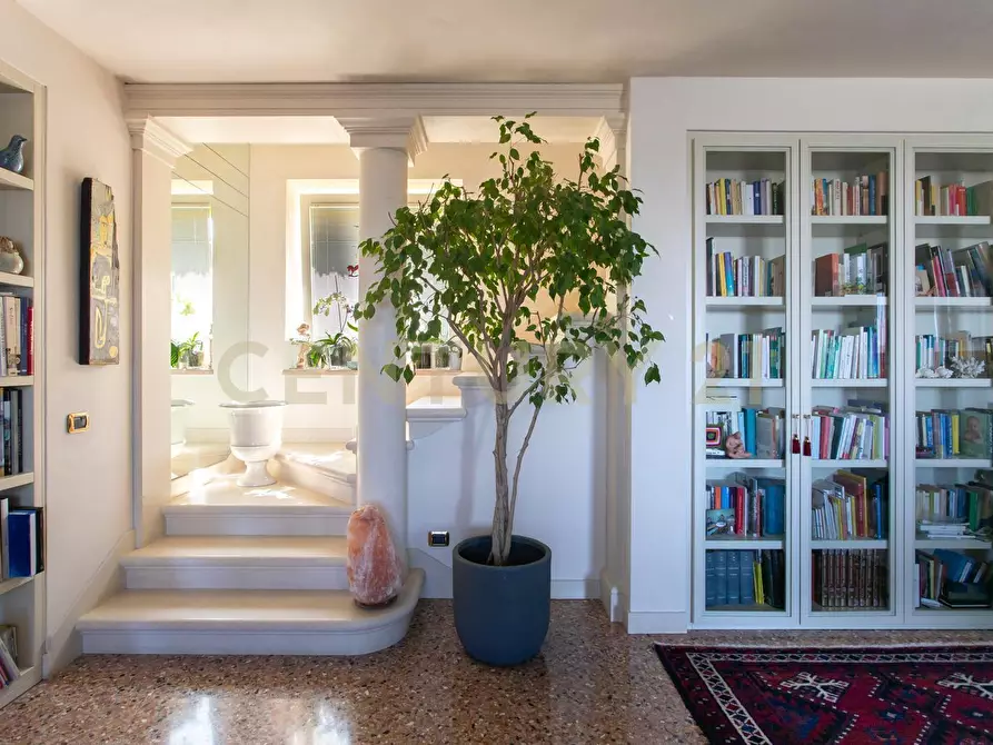 Immagine 9 di Villa in vendita  in Via Costa snc a Arzignano