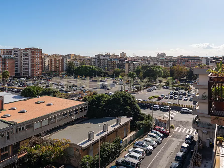 Immagine 41 di Attico in vendita  in Via San Filippo Neri 26 a Catania