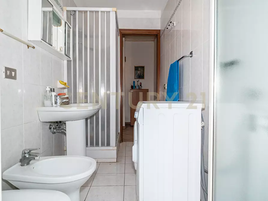 Immagine 32 di Quadrilocale in vendita  in Via Dei Giardini 3 a Tremestieri Etneo