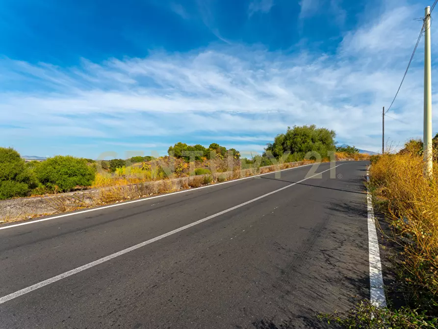 Immagine 11 di Terreno industriale in vendita  in Vicinanze DAIS a Belpasso