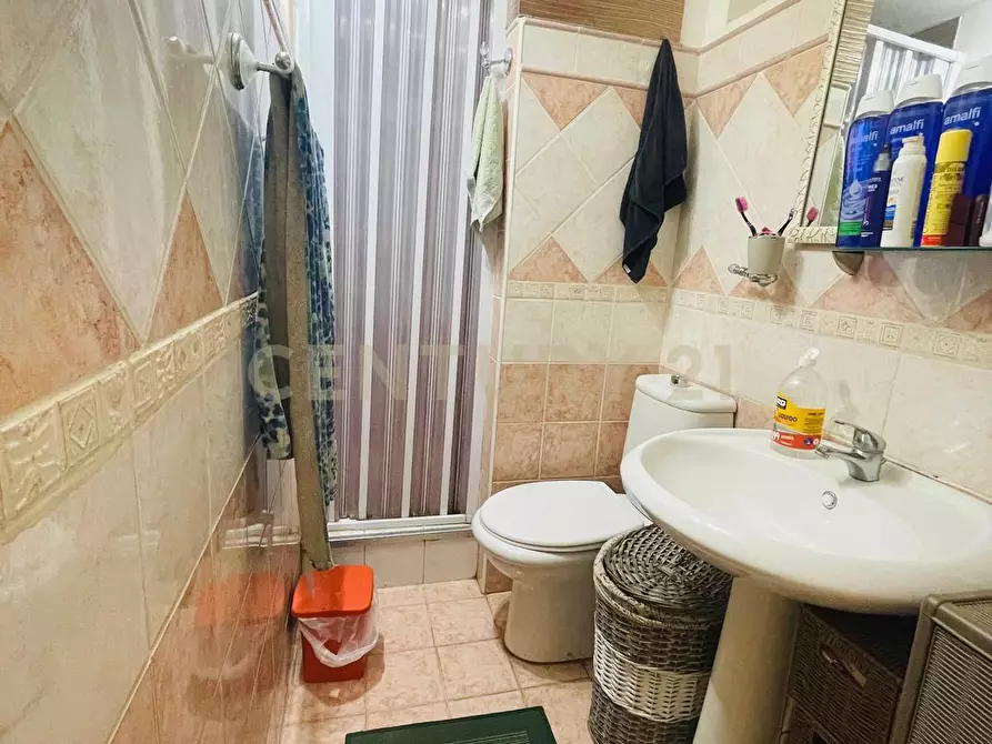 Immagine 9 di Bilocale in vendita  in Via Ciro Menotti 61 a Gela