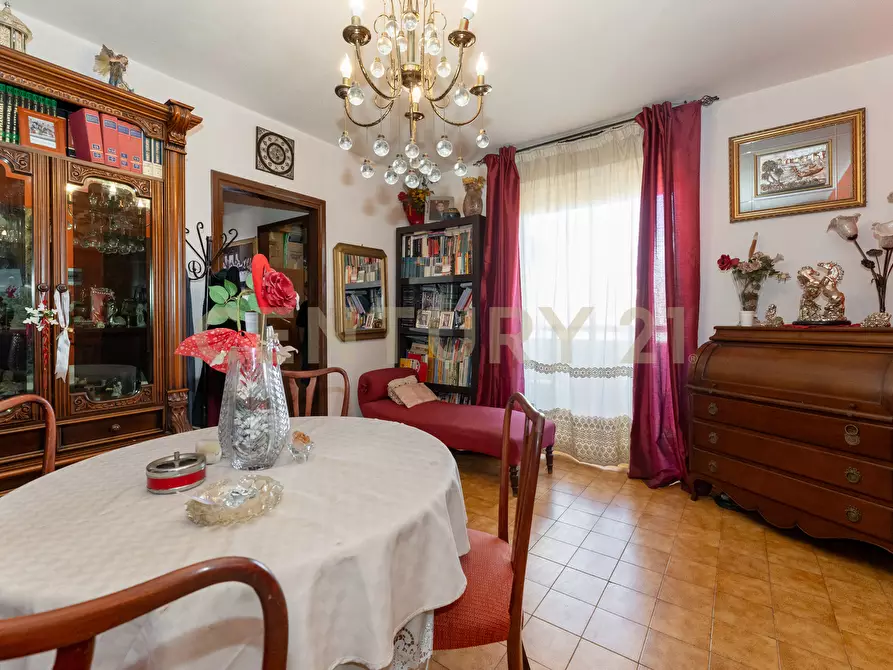 Immagine 9 di Trilocale in vendita  in VIALE CASTAGNOLA 17 a Catania