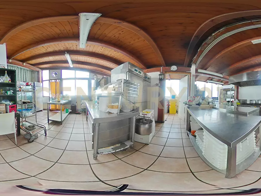 Immagine 73 di Casa indipendente in vendita  in Via Consolare Valeria 220 a Sant'alessio Siculo