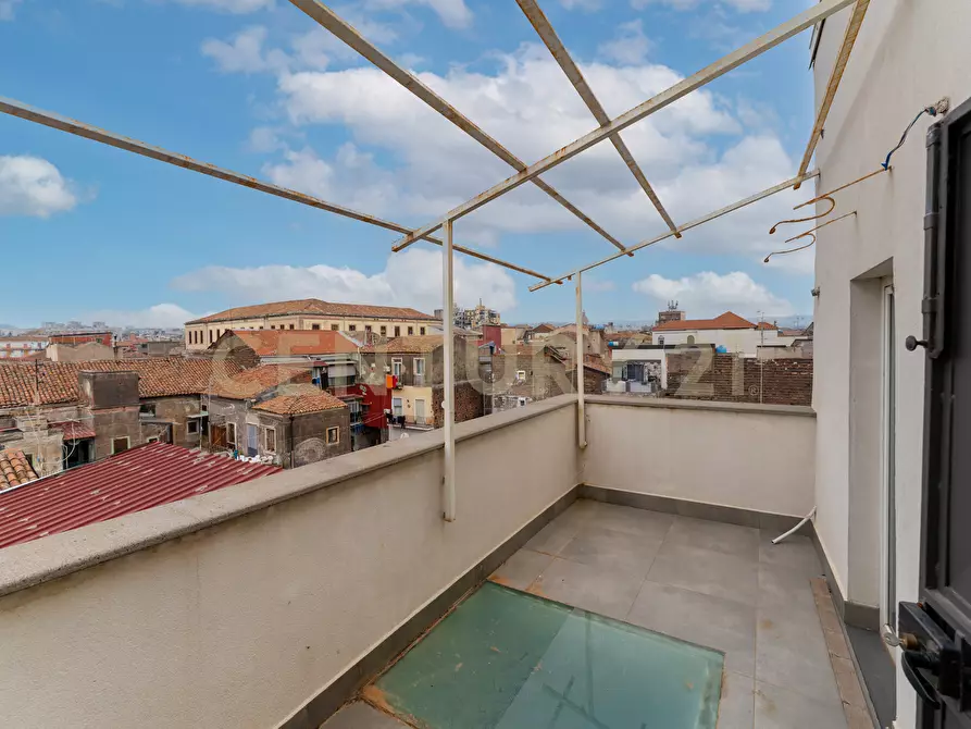 Immagine 28 di Appartamento in vendita  in Via Cordai 96 a Catania