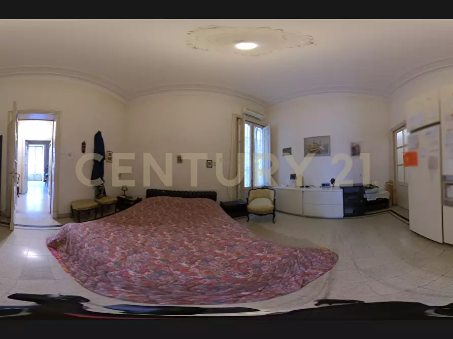 Immagine 41 di Pentalocale in vendita  in Via Francesco Riso 34 a Catania