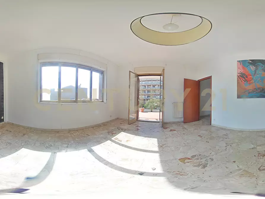 Immagine 7 di Bilocale in affitto  in Via delle Acacie 9 a Catania