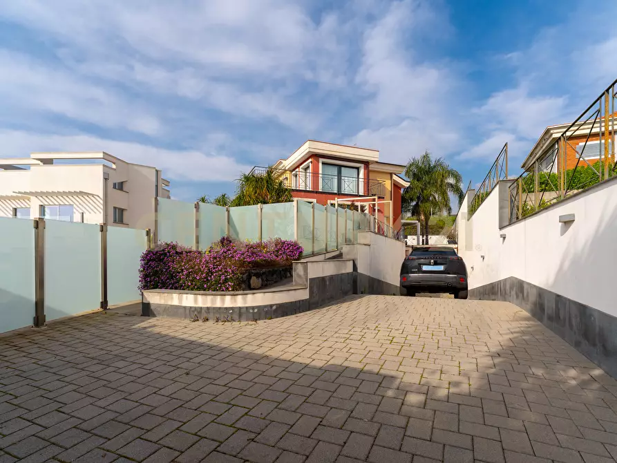 Immagine 10 di Casa indipendente in vendita  in Via dei Maceratoi 5 a Acireale