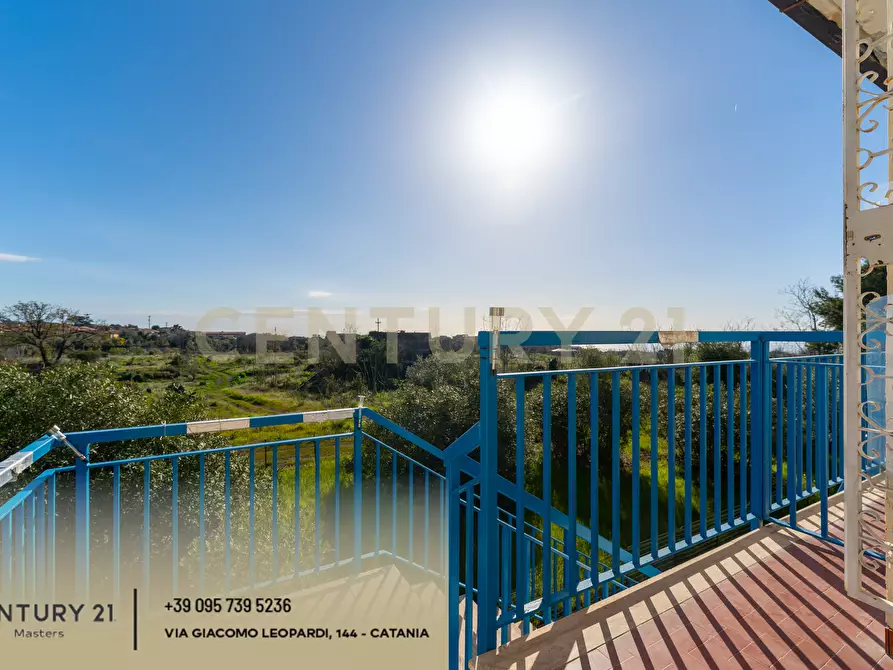 Immagine 58 di Casa semindipendente in vendita  in Via G. Leopardi 1 a Sant'agata Li Battiati