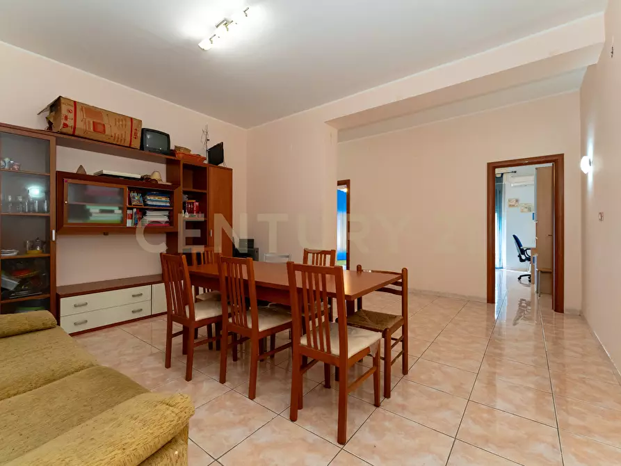 Immagine 17 di Pentalocale in vendita  in Corso delle Province 124 a Catania