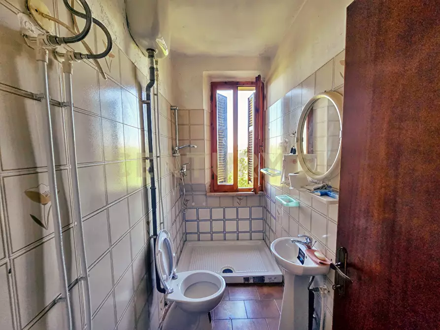 Immagine 42 di Rustico / casale in vendita  in Strada Provinciale Aquilaia a Scansano