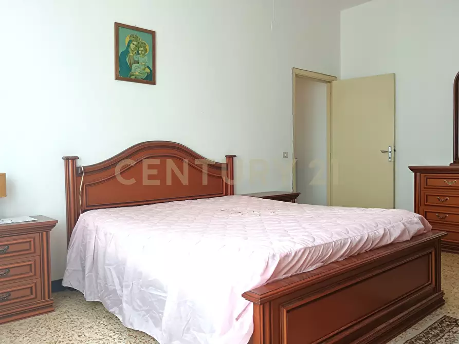 Immagine 21 di Pentalocale in vendita  in Via della Chiesa 1 a Castiglione D'orcia