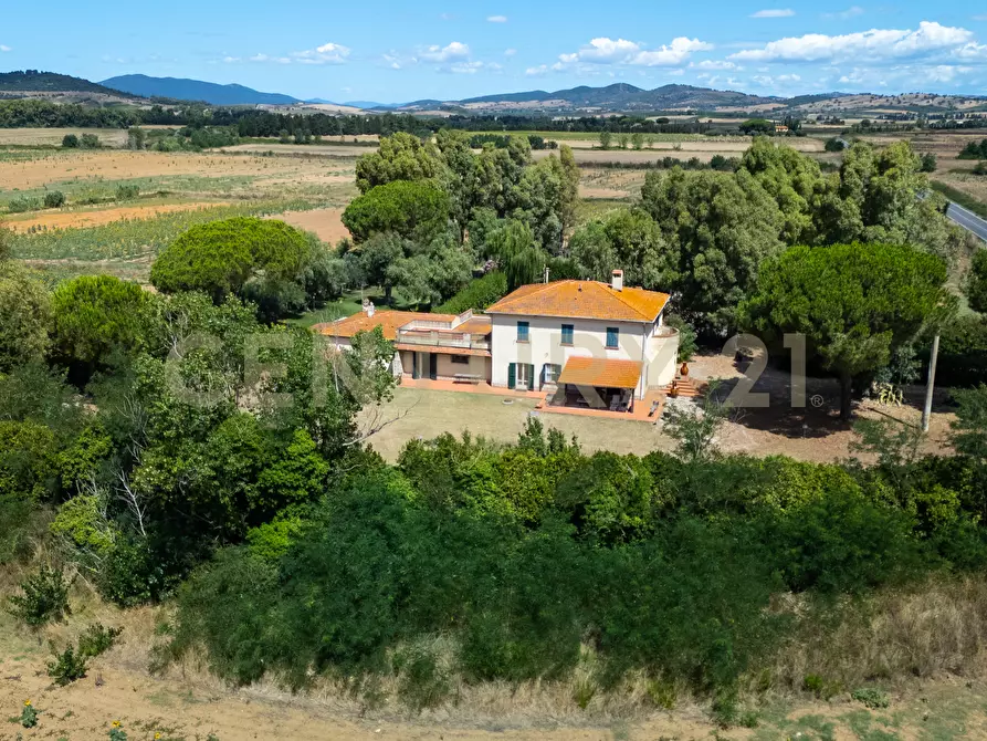 Immagine 5 di Rustico / casale in vendita  in Strada Provinciale San Donato 23 a Orbetello