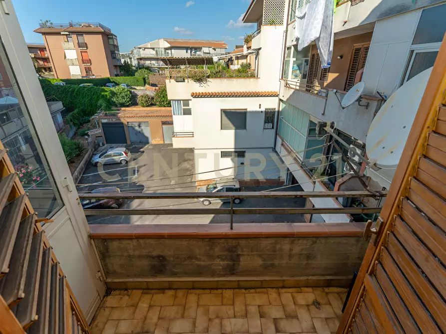 Immagine 15 di Appartamento in vendita  in Via Firenze 99 a Aci Castello