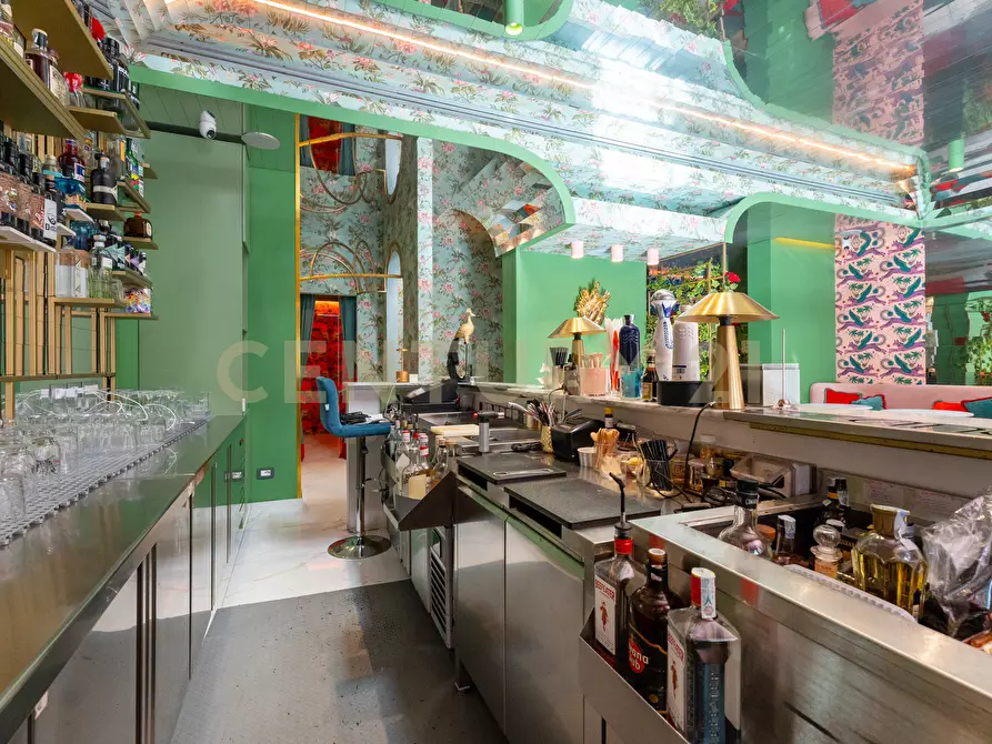 Immagine 35 di Pizzeria / Pub in vendita  in Viale Vittorio Veneto 7a a Catania