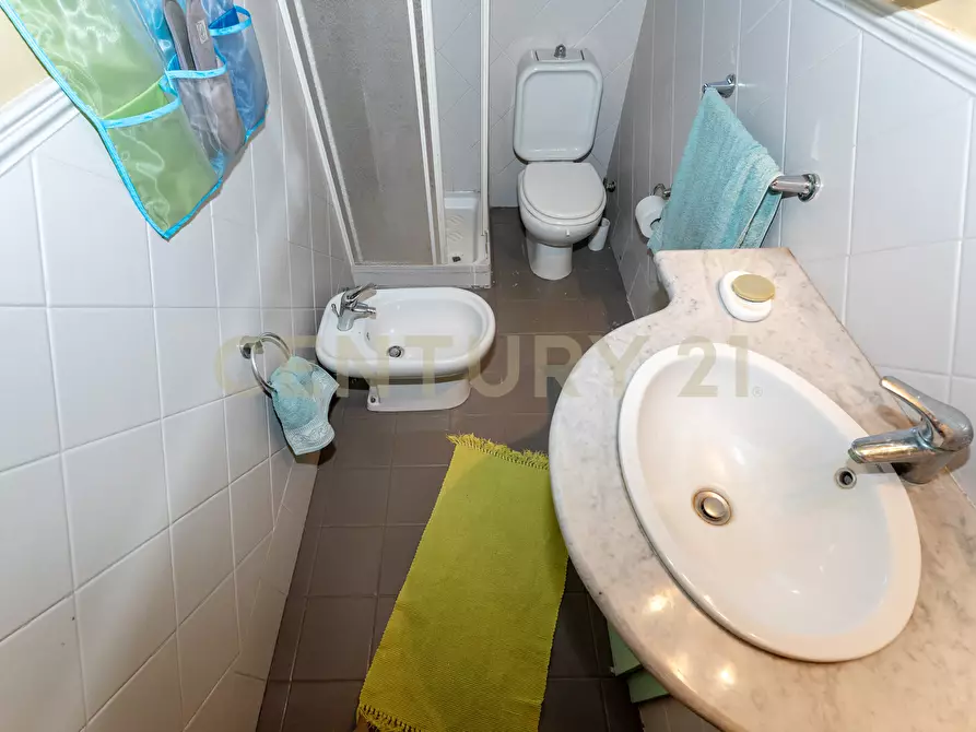 Immagine 9 di Casa indipendente in vendita  in Via Anastasio 32 a Catania