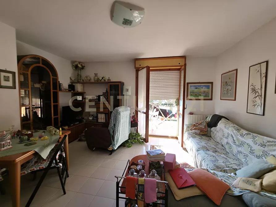 Immagine 3 di Pentalocale in vendita  in Via Orsa Maggiore a Castiglione Della Pescaia