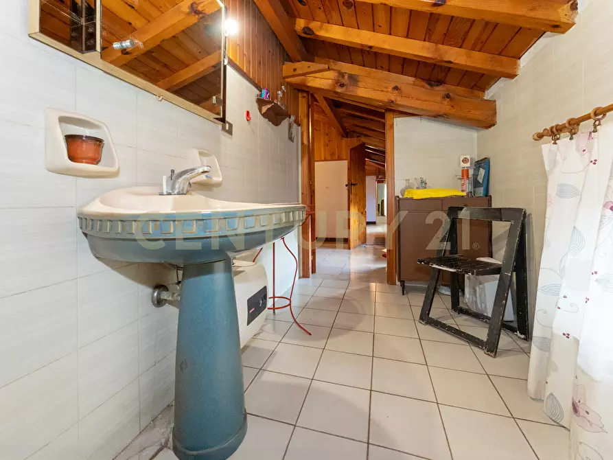 Immagine 91 di Casa indipendente in vendita  in Via Re Martino 212 a Catania