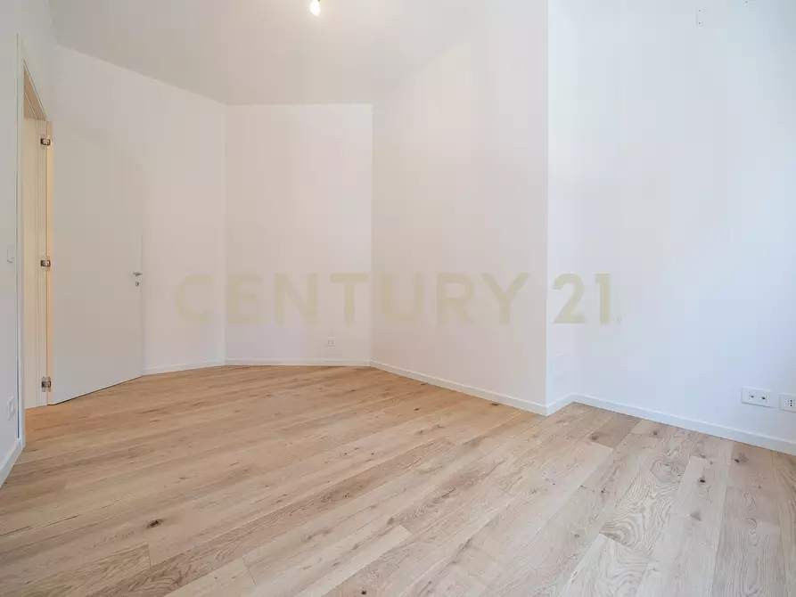 Immagine 65 di Trilocale in vendita  in Via Carlo Dossi 80 a Roma