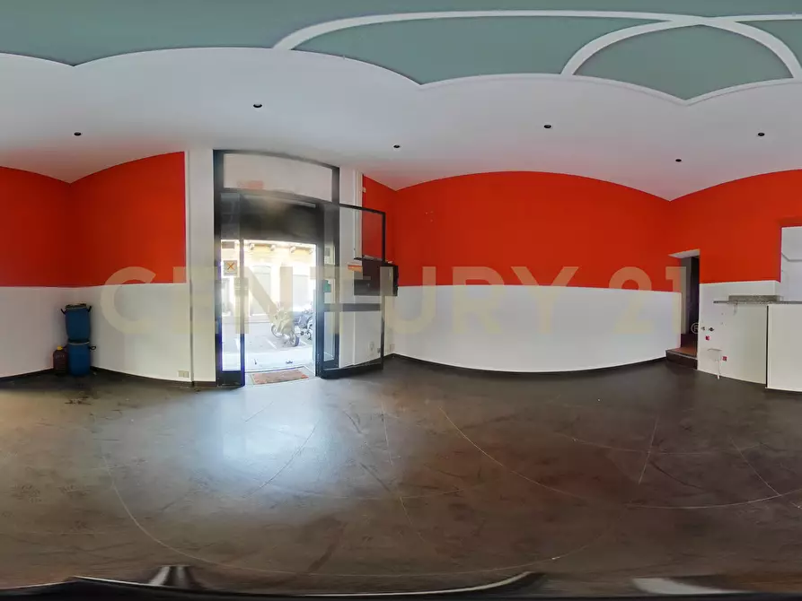 Immagine 29 di Attività artigianale in vendita  in Via Firenze 130 a Catania