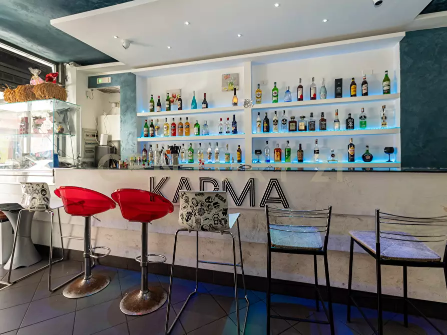Immagine 15 di Pizzeria / Pub in vendita  in Via Zolfatai 9 a Catania