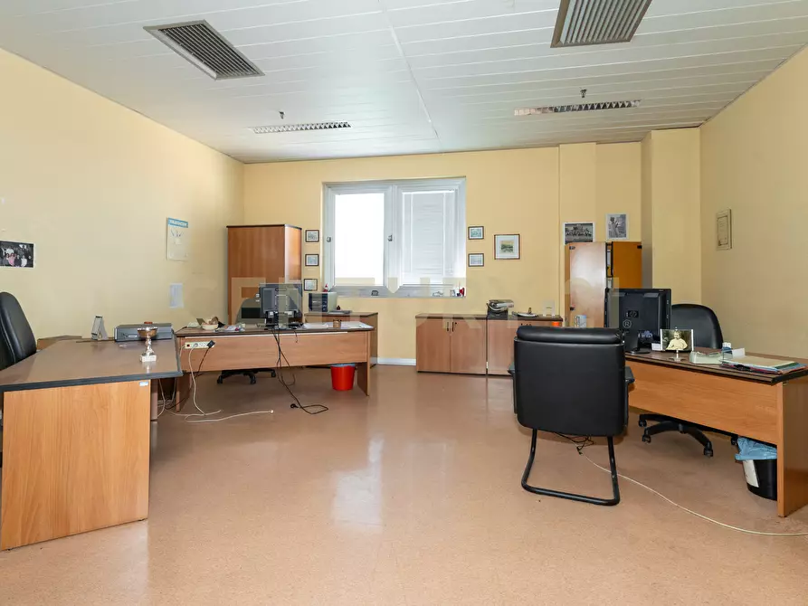 Immagine 36 di Attività artigianale in vendita  in Strada III Mimosa 14 a Catania