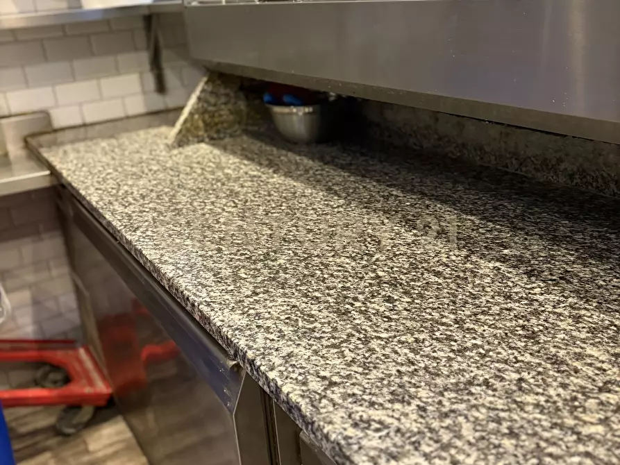 Immagine 7 di Pizzeria / Pub in vendita  in Via Giuseppe Garibaldi 98 a Catania